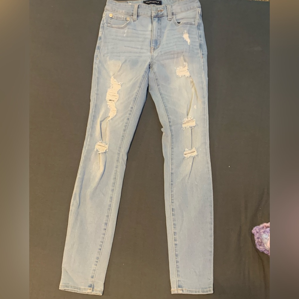 aeropostale ripped skinny jeans